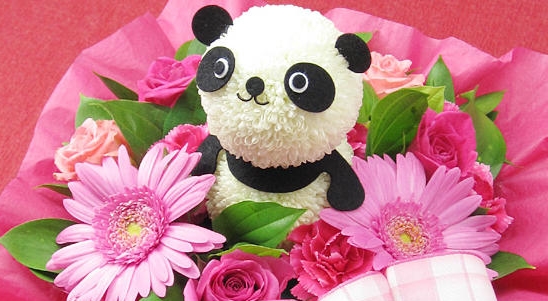 パンダのプレゼントならこれ一択 お花でできたパンダのフラワーギフトが可愛い キャラふら